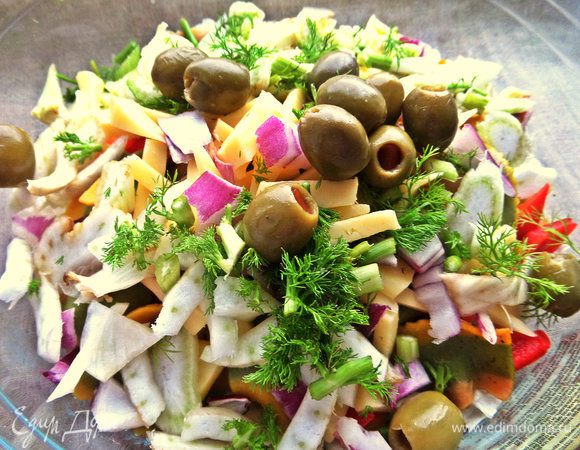 Бросить горсть оливок.