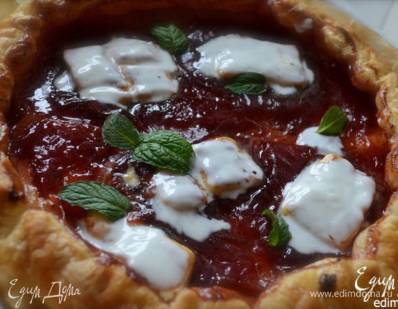 А еще можете порадовать своих детей вот такой вот простой в приготовлении "десертной пиццей"!!! :) http://www.edimdoma.ru/retsepty/53494-detskaya-pitstsa-sladkaya 