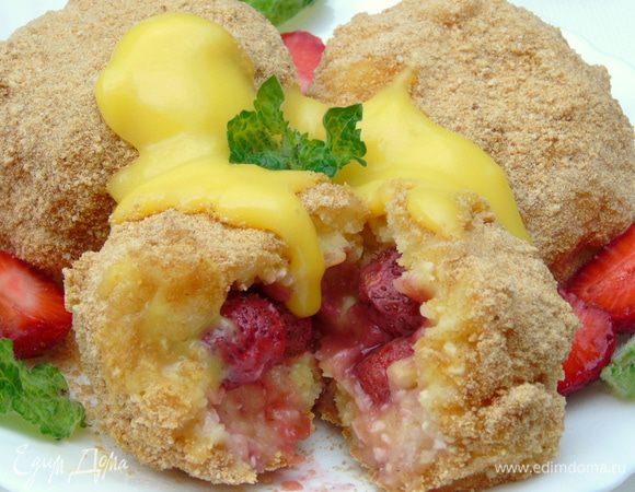 При подаче щедро полить ванильным соусом. Угощаемся!!!