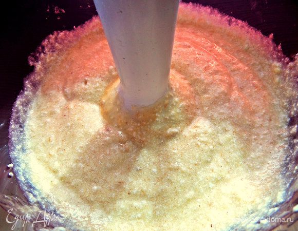 Главное, чтобы все крупинки творога взбились.