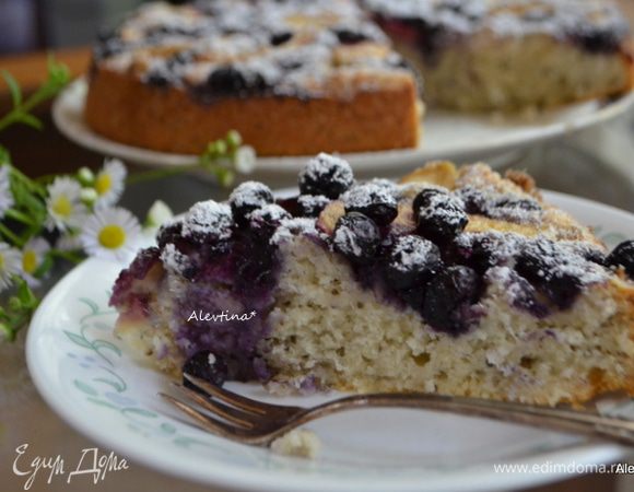 Приятного аппетита. Нежно и вкусно. Можно взять, порезав на порции на пикник.