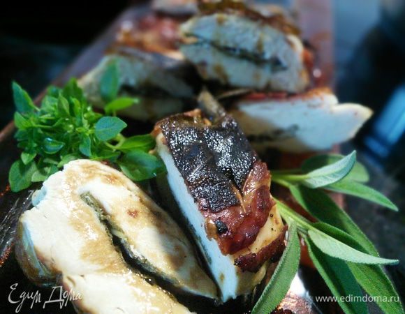 Приятного аппетита! Зажаренные листики шалфея особенно вкусны))