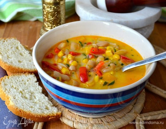 Очень вкусно есть такую похлебку с сухариками-крутонами! Приятного аппетита!