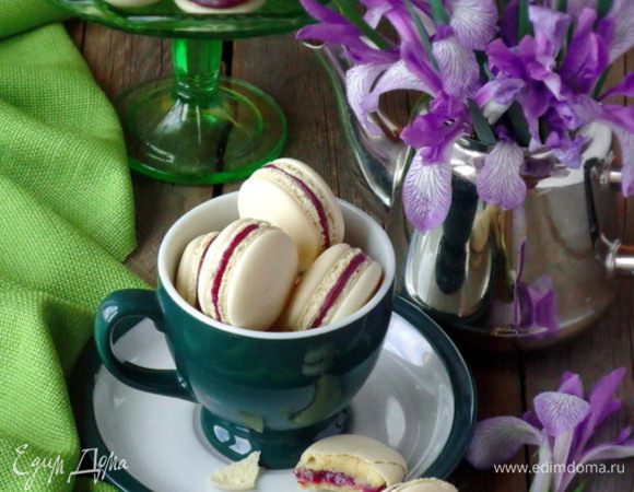 Готовое печенье убрать в холод на несколько часов.