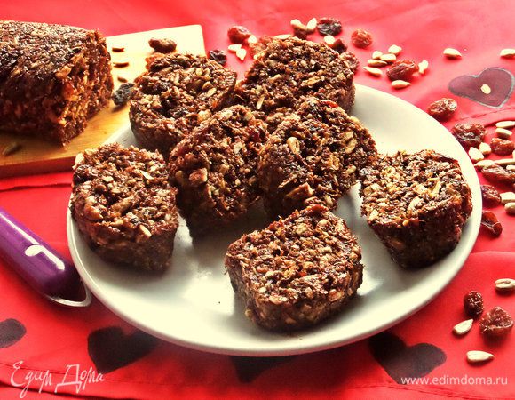 И достаём, когда хочется сладенького!