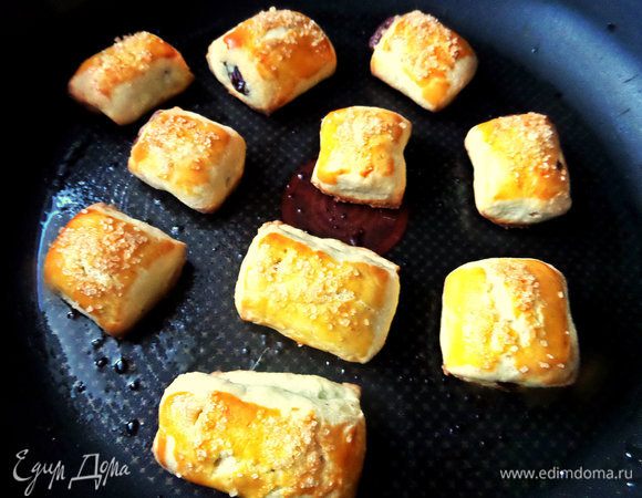 Выпекаем минут 15 при 180*. Продолжаем так с остальными партиями.