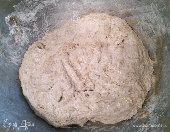 Тесто после часа расстойки. 