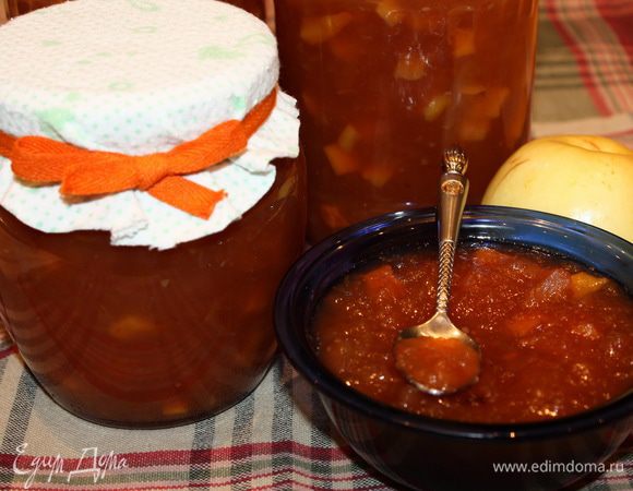 У меня получилось 2 баночки по 700 г, 1 баночка 500 г  и пиала на пробу.