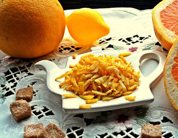 После окончательного высыхания можно смолоть на кофемолке в порошок и хранить в закрытой ёмкости.