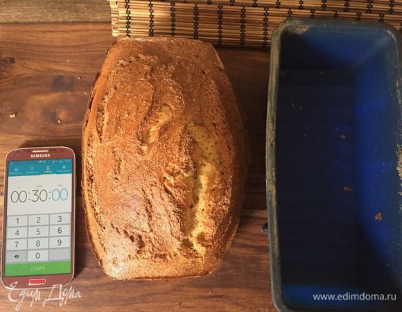 Выложить из формы и снова в духовку на 30 минут.