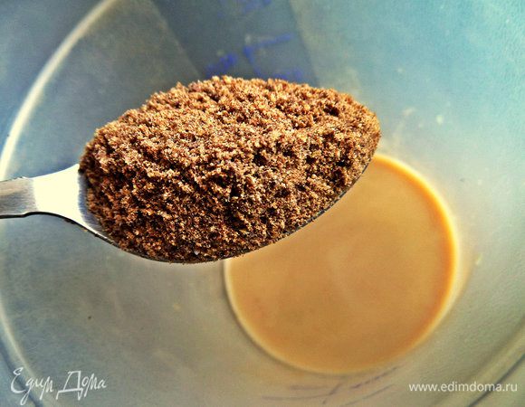 Для тех,кто следит за своим здоровьем и старается употреблять лён,вот идея,куда его размешать для пользы и вкуса! 