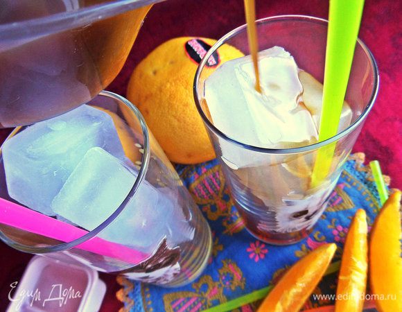 И разливаем напиток.