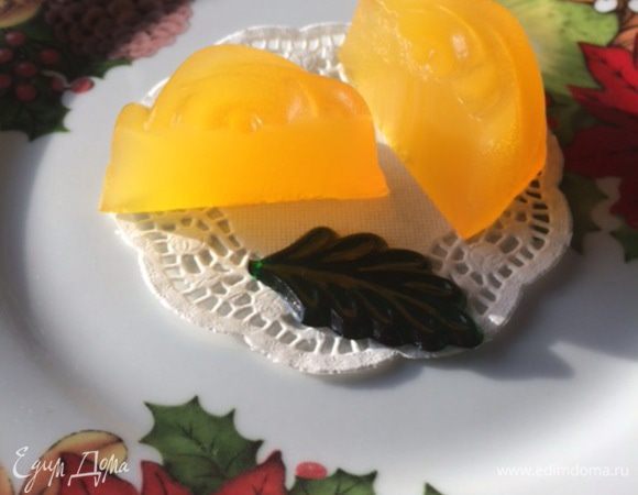 И в разрезе.
Я не любитель мармелада, но вкус мне понравился.
Не почувствовала никаких посторонних вкусов, думала что агар-агар может придать синтетический вкус :).