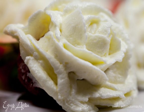 И розочка крупнее.