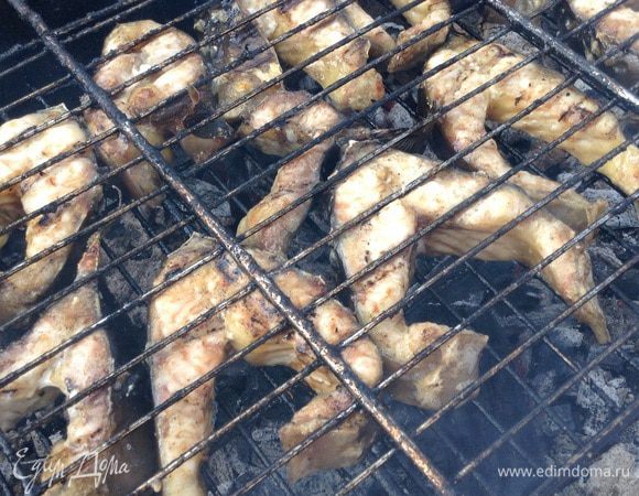 Обжарить на гриле.