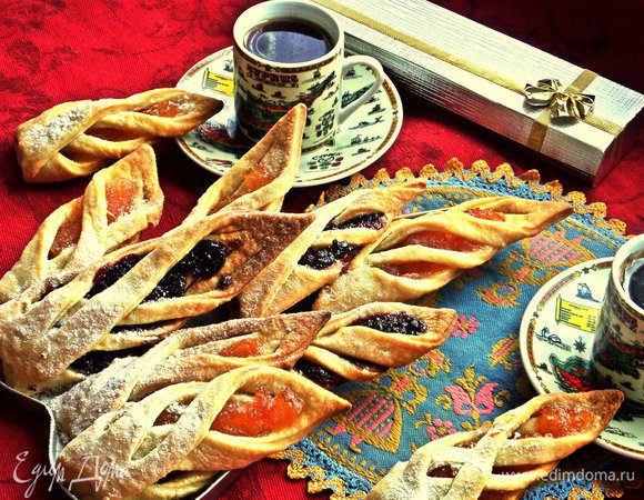 Из данного теста получается 24 штучки печенья, но можно увеличить вдвое!