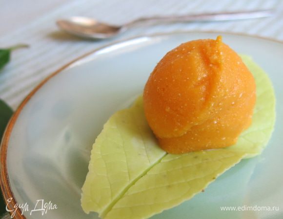 Оранжевое позитивное настроение на весь день :)
Которым не забываем делится с близкими и просто первыми встречными!
Всем – наслаждения!