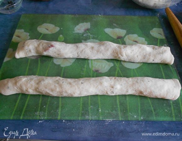 Получилось два рулета.