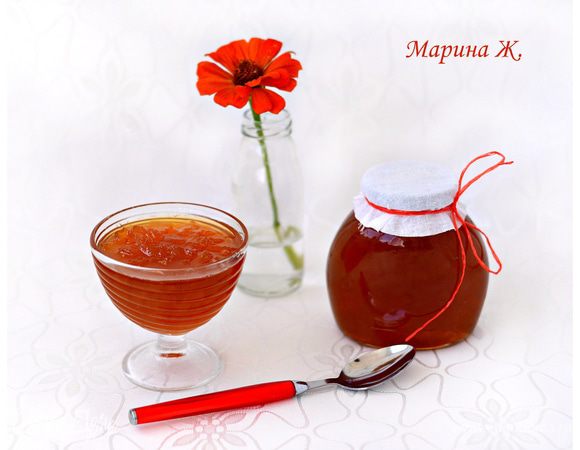 Снять емкость с вареньем с огня. На следующий день варенье уварить до готовности до янтарного цвета. Это займет примерно 1 час. Варить на слабом огне с момента закипания, снимая периодически пенку. ПРИЯТНОГО АППЕТИТА!