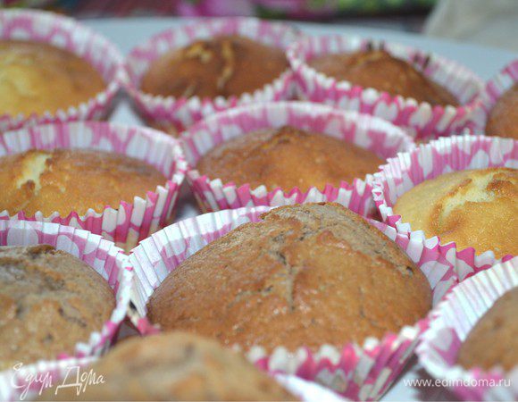 Вот такие лапочки получаются. А запах! Ммм...
Выпекаем по 8-14 минут при 180 градусах. Рекомендую следить за ними после 9 минуты. 