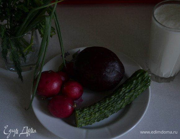 Очень простой и быстрый рецепт. Свёклу я запекала в духовке (люблю печеные овощи, вкус совсем другой получается).