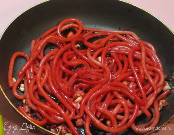 Добавить выпаренный свекольный сок.