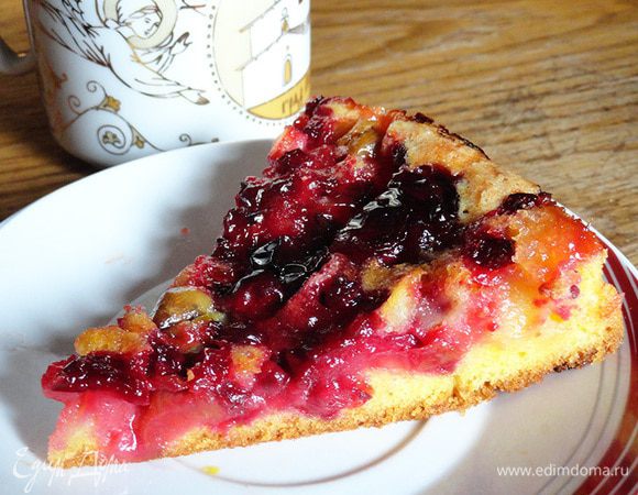 Выпекать 35-40 минут в разогретой до 180 градусах духовке. Приятного аппетита!