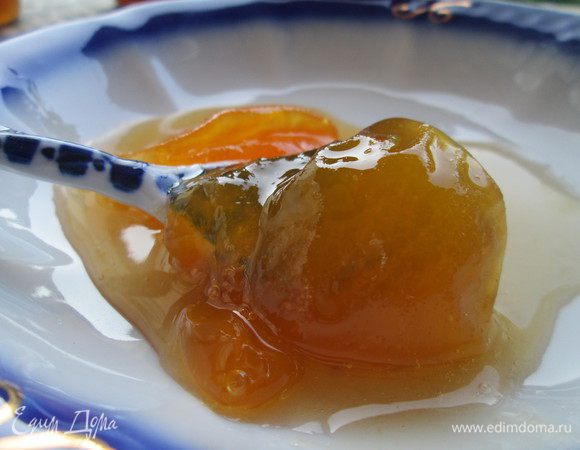 Теперь плотно закрываем баночки крышками и убираем в прохладное месте.
