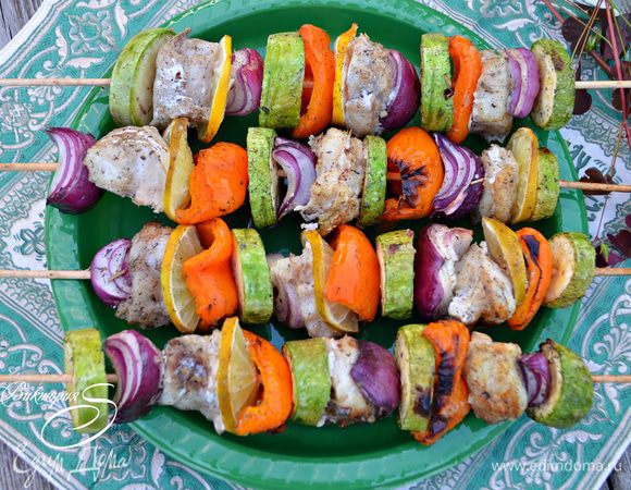 Подавайте с бокалом белого сухого вина и наслаждайтесь! Приятного вам аппетита!