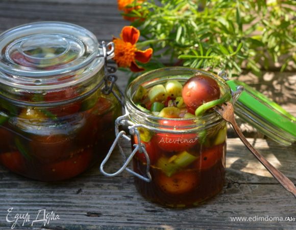 Подаем к стейкам или угощаемся с картофельным гарниром.