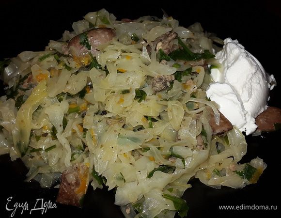 Подаем с ложкой густой сметаны. 

Приятного аппетита!