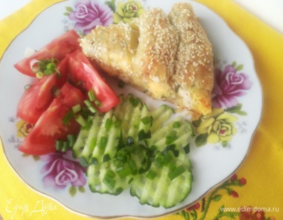 Выпекаем при температуре 190-200 градусов до румяности. Примерно 20 минут.
Приятного аппетита!