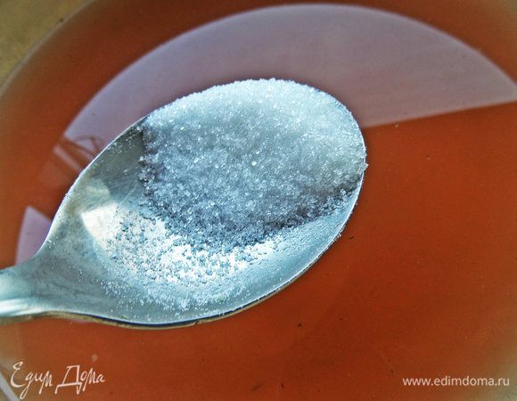 Сахар с учётом, что жидкости я слила 400 мл+добавить немного для гарантии, чтобы всё хватило.