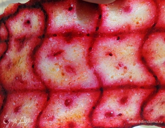 а может, такая...