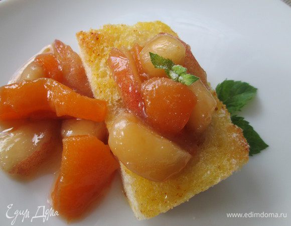 В канун Рождества открываем наш волшебный ромовый горшочек и используем ароматные фрукты для различных десертов. Особенно вкусно с такими фруктами мороженое. Счастливых вам праздников!