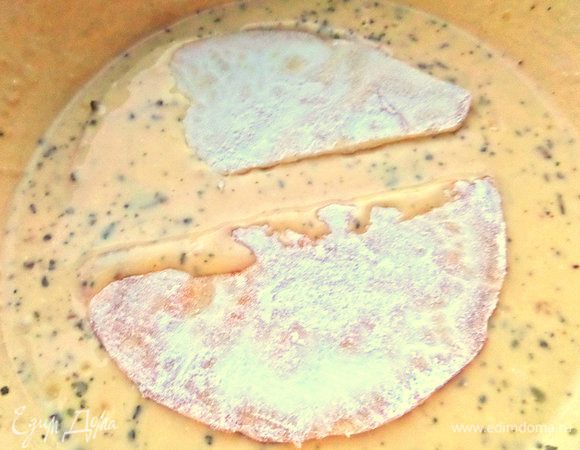 Можно сразу по два кусочка "топить", если место позволяет.