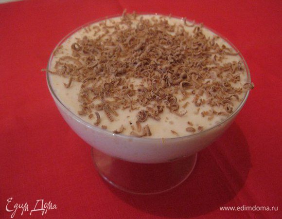 Перед подачей можно украсить тертым шоколадом.
Очень вкусно!