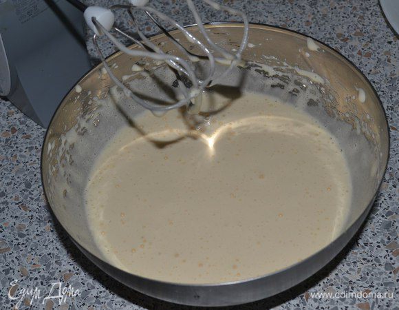 Посветлела и увеличилась в объеме.