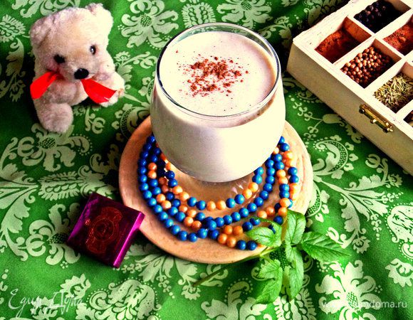 Украшаем корицей или другой специей.