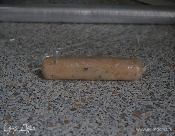 Завязываем на узелки концы.