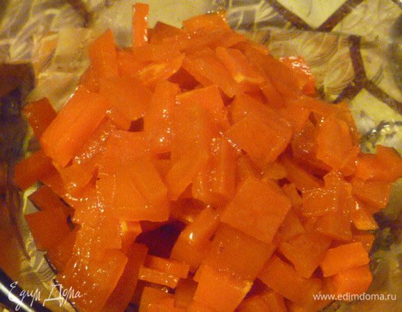 Затем аккуратно выбираем в чистую посуду и оставляем на ночь.