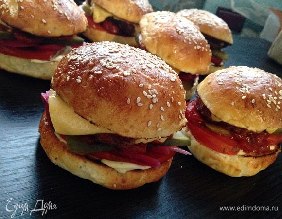 А вечером у нас была бургер-party...))