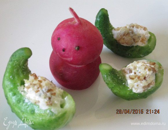 Можно пофантазировать и сделать смешные фигурки. Что-то вроде этого.