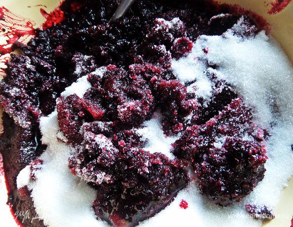 Тщательно перемешиваем.