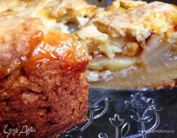 Пирог остудить и можно подавать.
На следующий день он мне понравился еще больше!