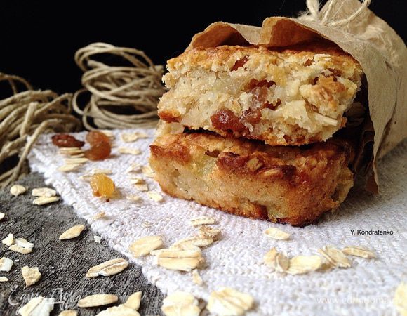 Готовой массе дать остыть и нарезать на батончики. Приятного аппетита! :)