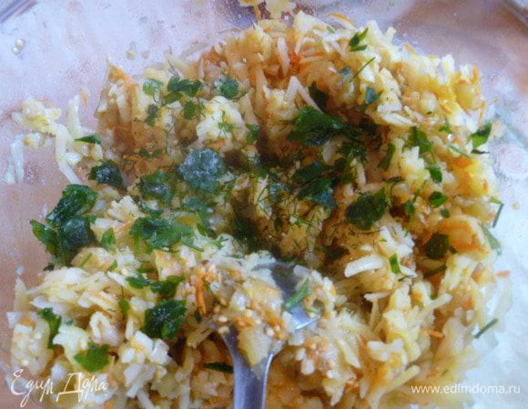 Добавляем зелень.