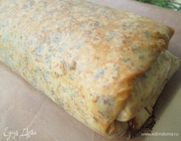 Выпекаем на силиконовом коврике или пекарской бумаге 20 минут при 190-200*С до золотистого цвета.