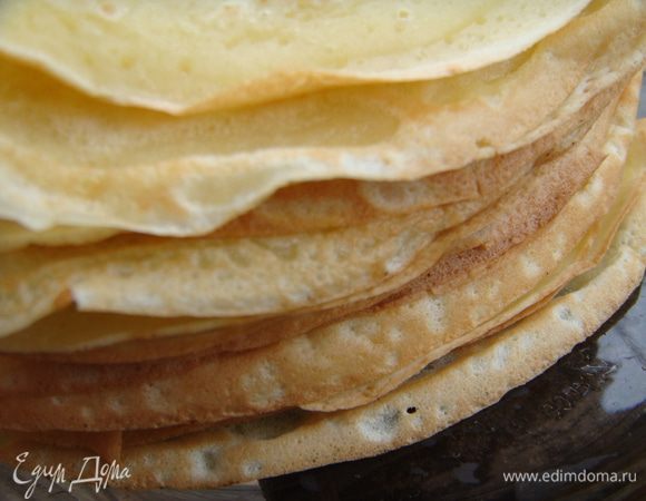 Напекаем стопочку, подаем со сметаной.