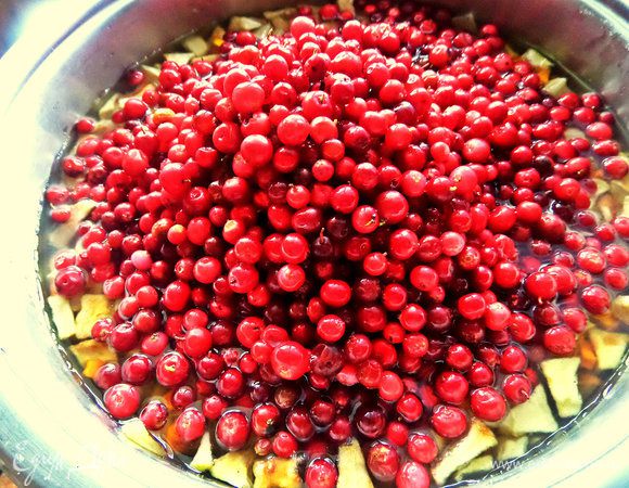 Теперь варим до готовности минут 15-20, помешивая постоянно, конечно.